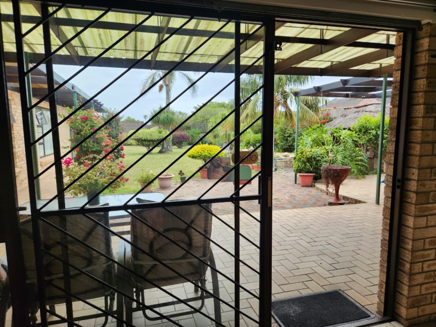 3 Bedroom Property for Sale in Humewood Eastern Cape